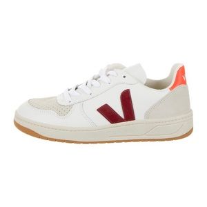NWT VEJA V-10 Leather Logo Sneakers